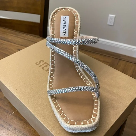 Steve Madden Wedges - Picture 9 of 10